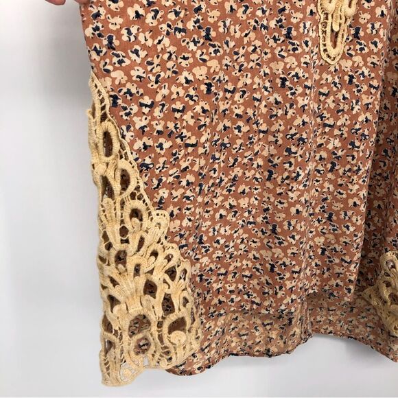 Gimmicks BKE Floral High Neck‎ Tank Top Womens Small Blush - Picture 8 of 10